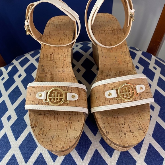 White cork Tommy Hilfiger ankle strap platforms cork wedges heeled sandals Sz 10 - Picture 10 of 13